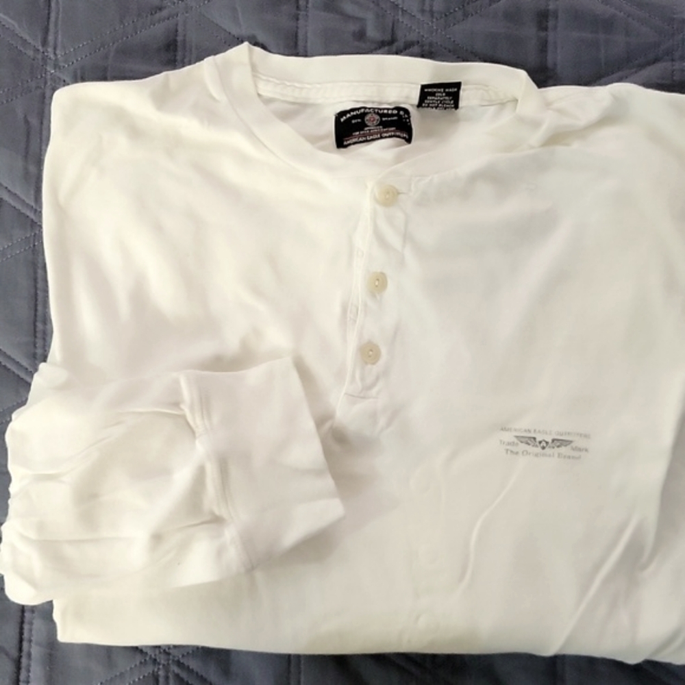 American Eagle Mens Xl Henley LS